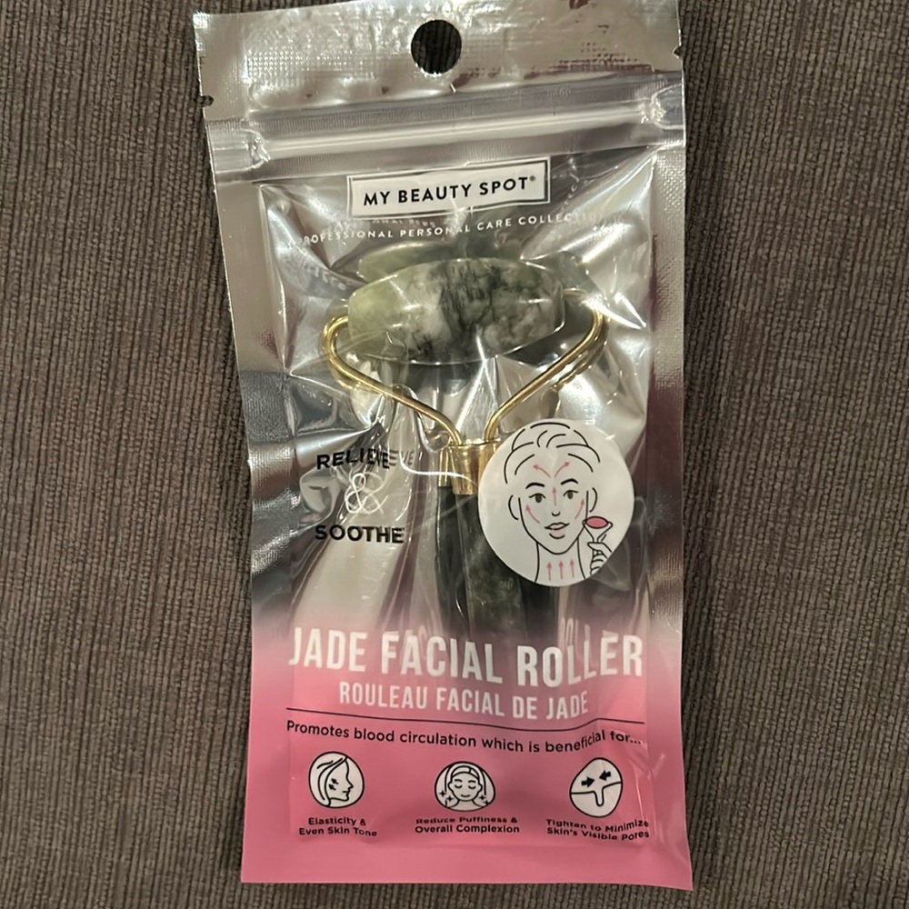 Jade Face Roller NEW